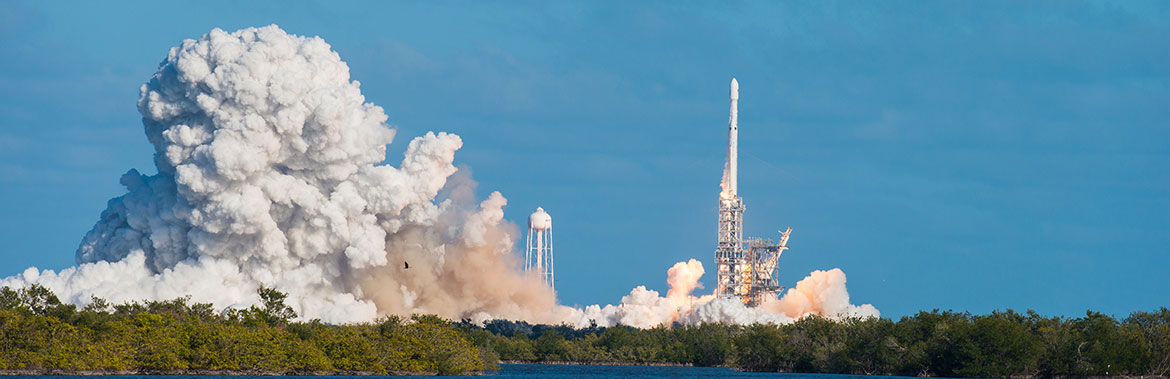 SpaceX使用不锈钢材质制造星际飞船火星探索火箭