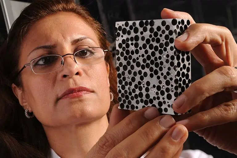 The steel foam's spongy structure gives it its unique qualities. The steel foam's spongy structure gives it its unique qualities.